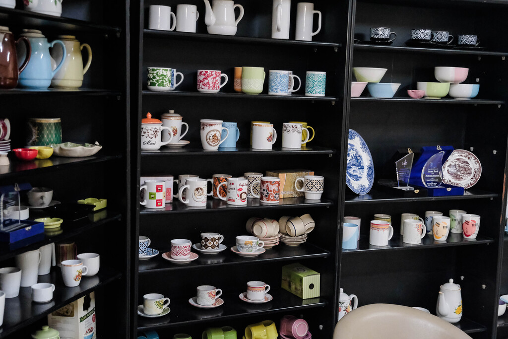 Ceramic Tableware - Geometric Pattern